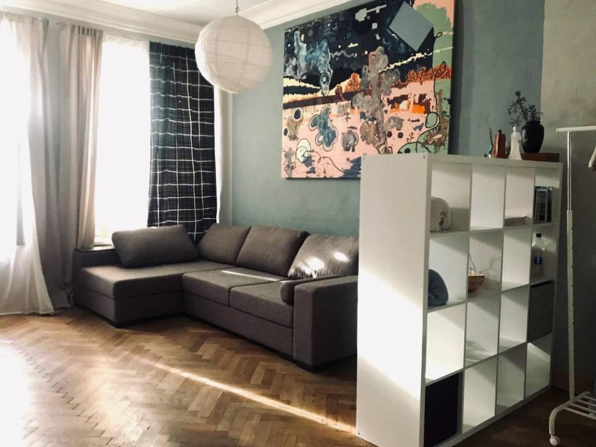 Apartamenty Na Rubinshteyna St. Petersburg Dış mekan fotoğraf